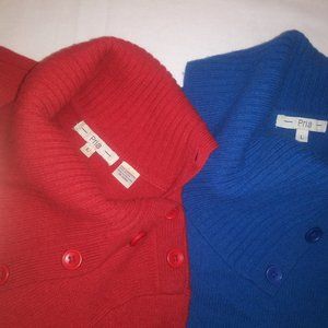 Pria, set of 2 pullover sweaters, 80% lambswool, Red & Blue, Size L